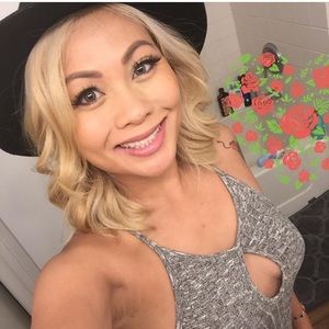 Meet your Posher, Sopharacy